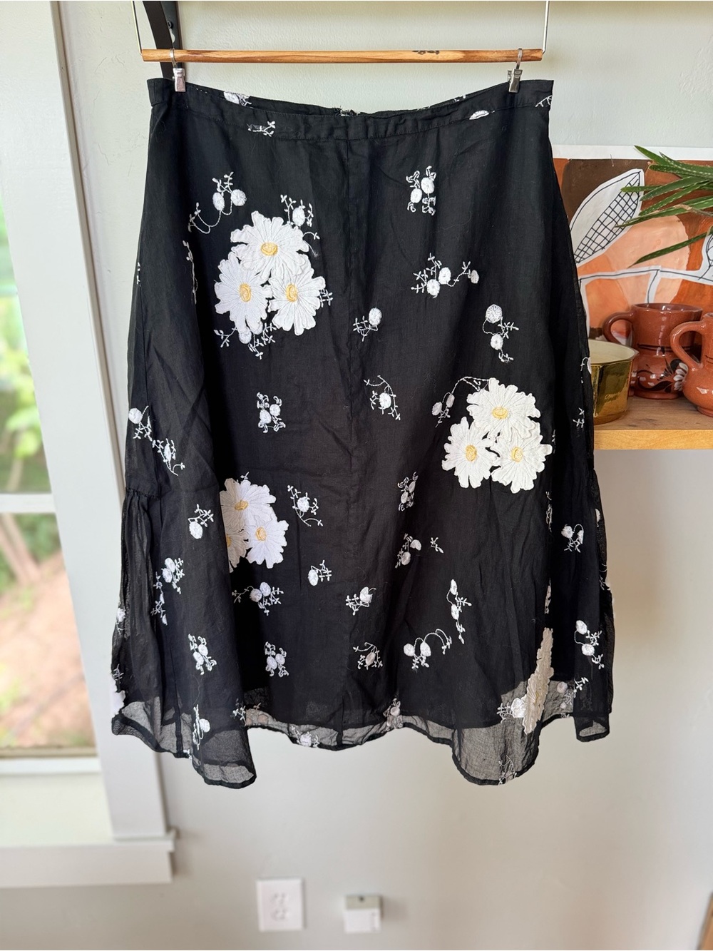 Vintage 90s Y2K Persaman Black Midi Skirt with White Daisy Embroidery Sz 10 - Picture 9 of 9